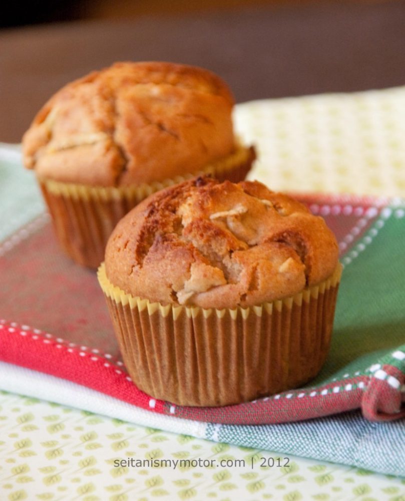 Rhubarb Muffins