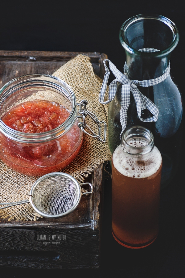 rhubarb compote | seitanismymotor.com