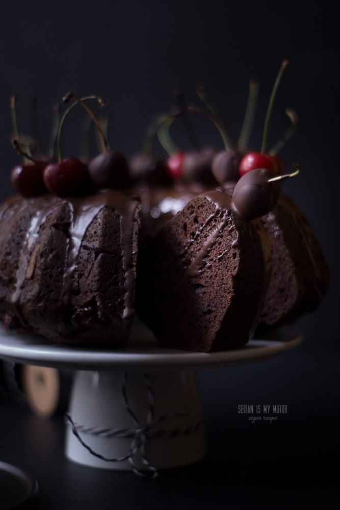 chocolate cherry guglhupf #vegan