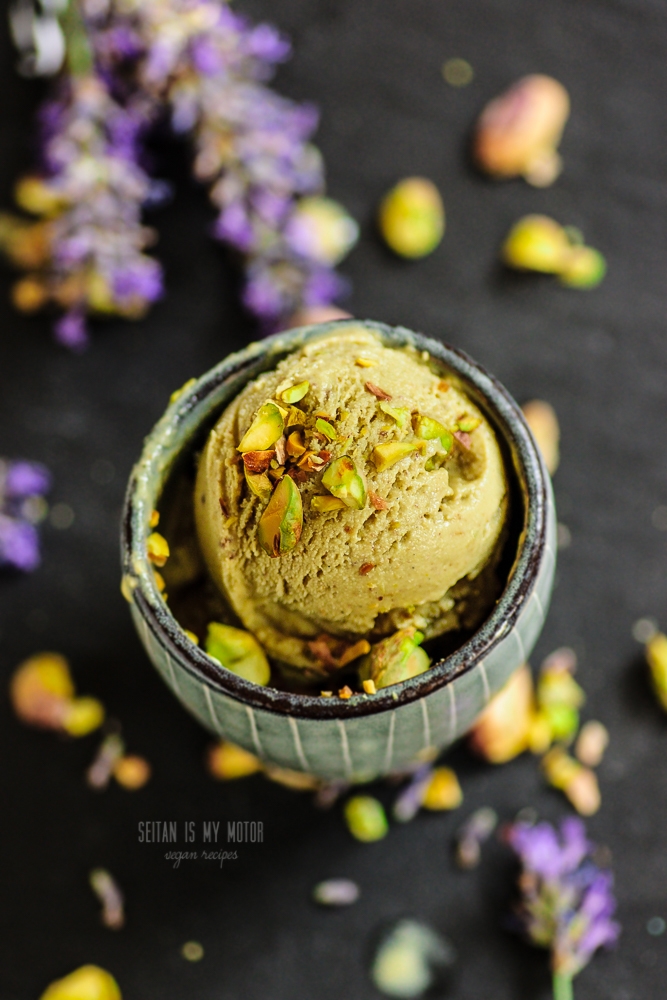 vegan pistachio ice cream (4 ingredients) #vegan #glutenfree #soyfree