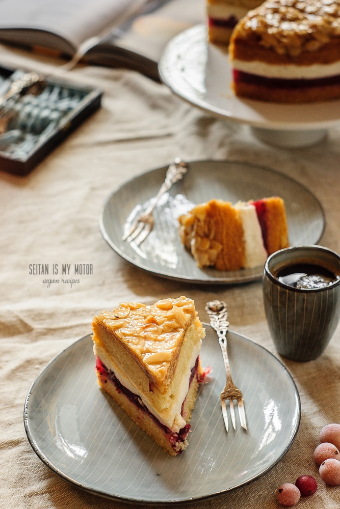Bienenstich Vegan {Vanilla Cake with Almond Brittle, Vanilla Custard, and Gooseberies}