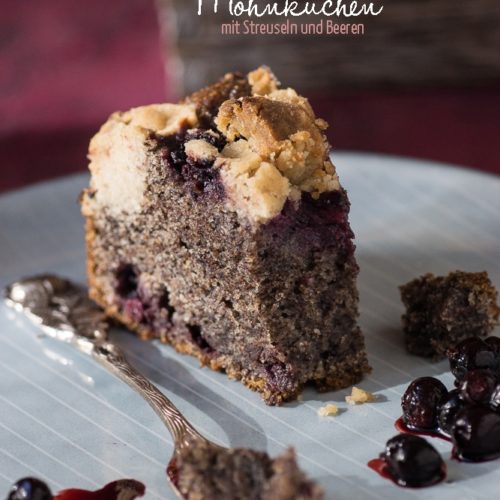Mohnkuchen | German Poppy Seed Crumb Cake with Berries