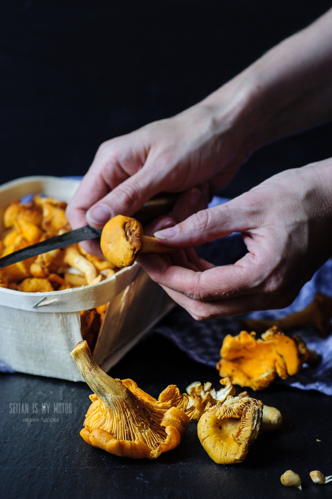 chanterelles