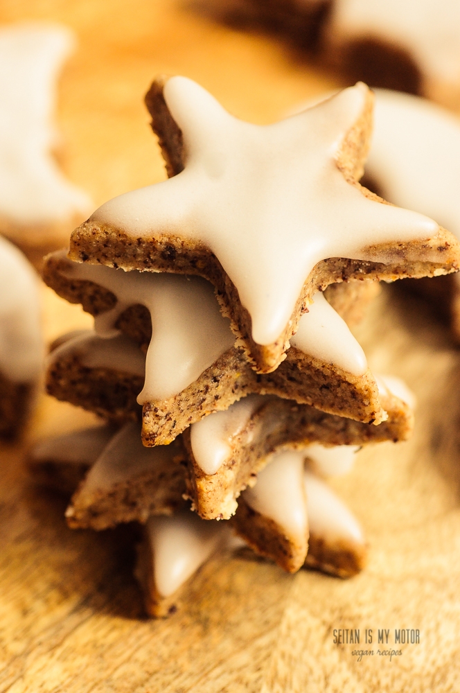 Speculoos truffles and gluten-free cinnamon stars {Zimtsterne}