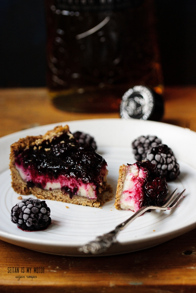 Blackberry Cheesecake with Whisky | seitanismymotor.com