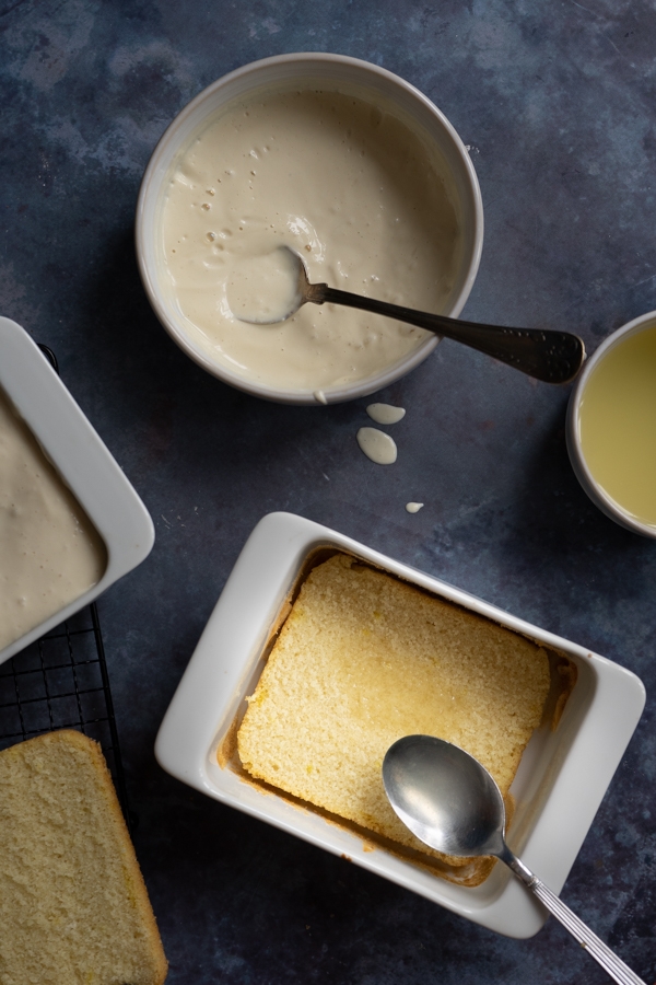 preparing the tiramisu